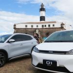 Chinesa BYD anuncia 1ª fábrica de veículos elétricos no Brasil