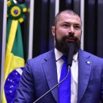 Deputados apresentam projeto para derrubar decreto de armas de Lula
