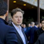 Elon Musk lança startup de inteligência artificial xAI